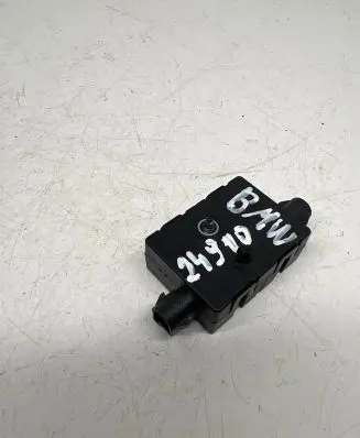 BMW 1 F20 F21 Aerial antenna filter 9181453 918145303