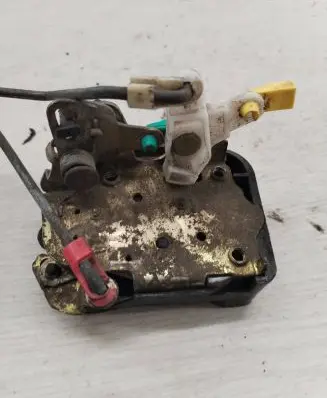 Chrysler Voyager Rear door lock