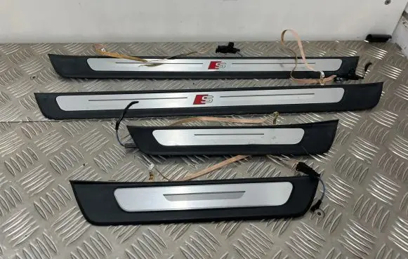 Audi A7 S7 4K8 Front sill trim cover 4K8947406A 4K8947405A 4K8947423