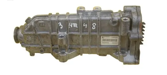 Mitsubishi Canter EGR valve cooler 5801668924 4P10
