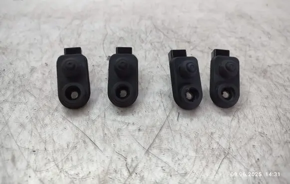 Mitsubishi L200 Tailgate sensor 