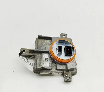 Jaguar F-Pace LED ballast control module 1036060061