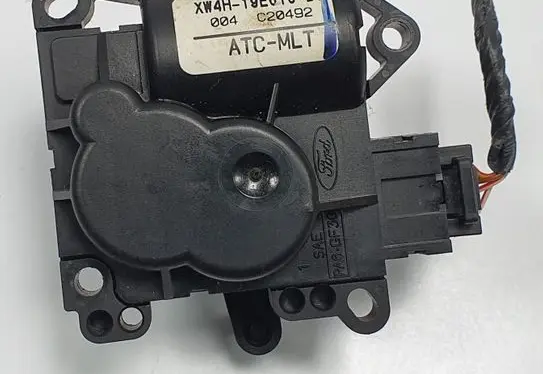 Jaguar S-Type A/C air flow flap actuator/motor XW4H-19E616-BC