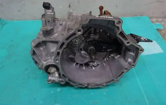 Mazda 5 Manual 6 speed gearbox A7Z1601