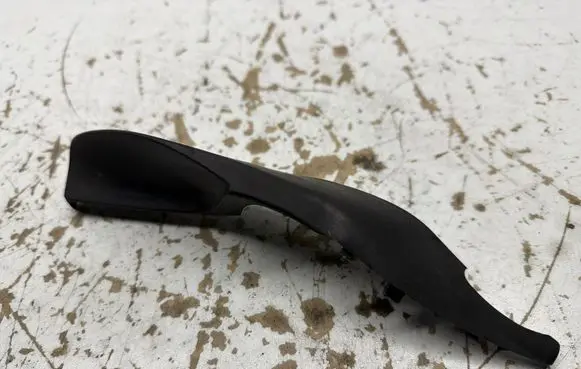 Volvo XC70 Windshield trim 31218594