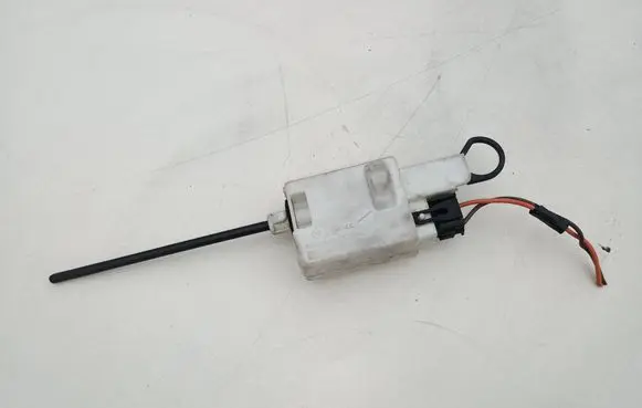 Renault Trafic II (X83) Fuel tank cap lock 8200032984