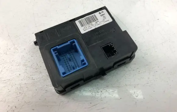 Peugeot 308 Climate control unit 9811039380