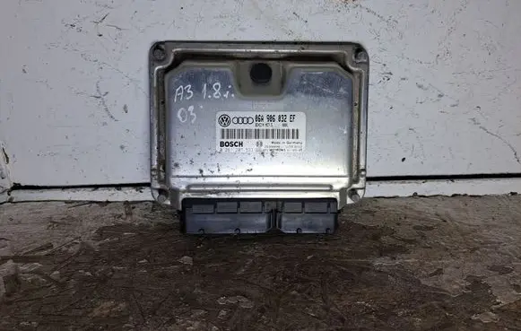 Audi A3 S3 8L Engine control unit/module 06A906032EF 0261207533