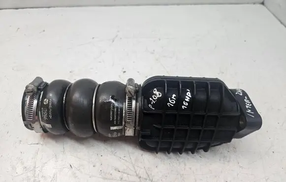 Peugeot 208 Intercooler hose/pipe 9687261180