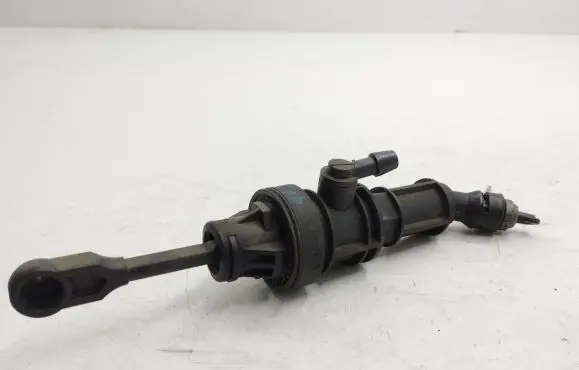 Peugeot 4007 Clutch slave cylinder MN100486