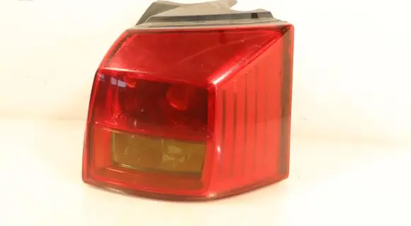 Peugeot 4007 Rear/tail lights 22087919
