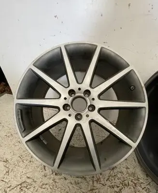 Mercedes-Benz GLA W156 X156 R20 alloy rim 