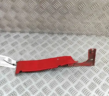 Audi A5 8T 8F Fender mounting bracket 8T0821136G