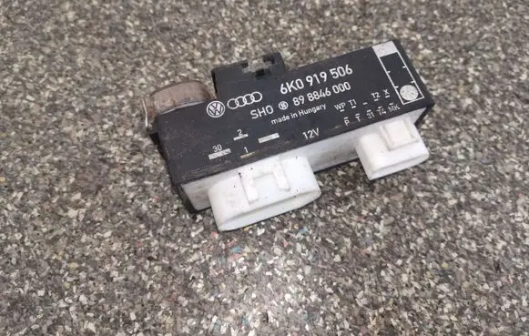 Seat Cordoba (6K) Coolant fan relay 6K0919506