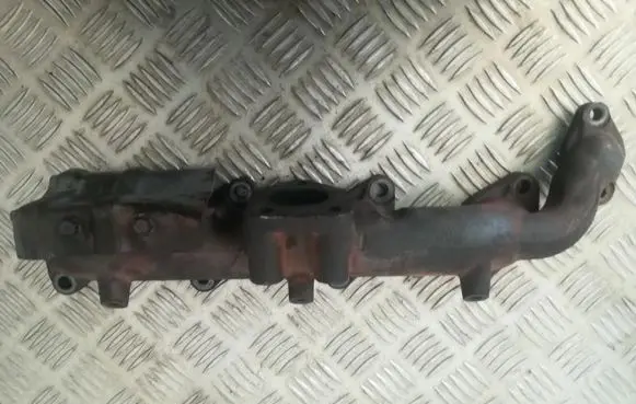 KIA Sorento Exhaust manifold 5a142kl
