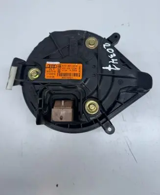 Audi A4 S4 B7 8E 8H Heater fan/blower 8E1820021E 983692C 9125976