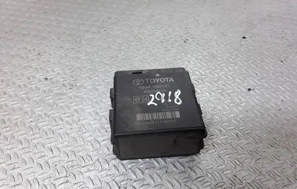 Toyota Avensis T250 Parking PDC control unit/module 4M0168T3A