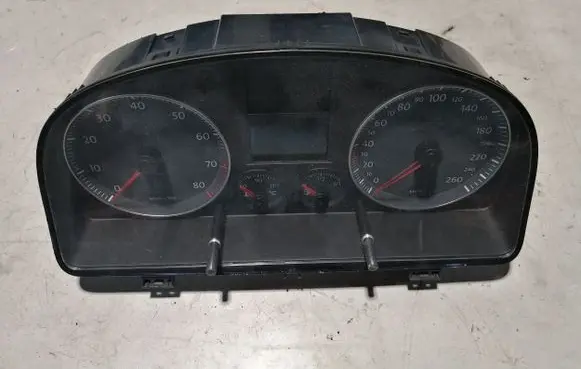 Volkswagen Touran I Speedometer (instrument cluster) 1T0920863D