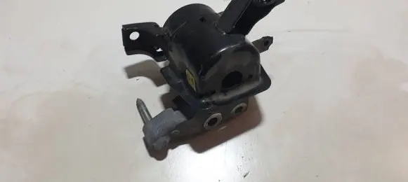 Toyota RAV 4 (XA40) Engine mount bracket H2171811
