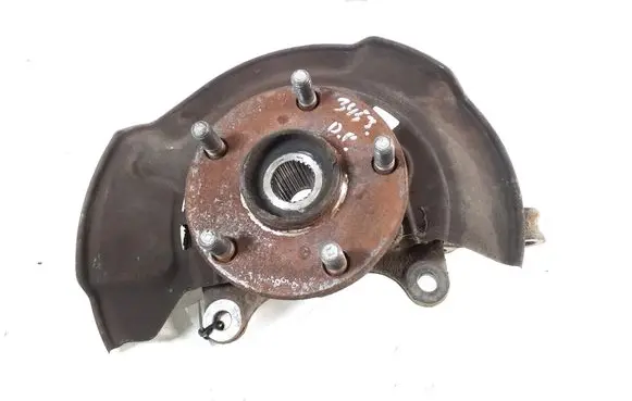 Toyota Prius+ (ZVW40) Front wheel hub