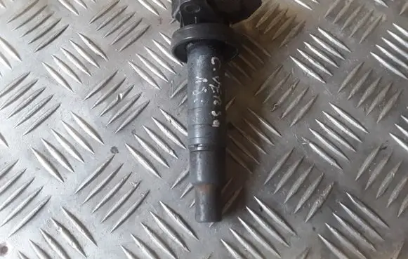 Toyota Corolla Verso E121 High voltage ignition coil 9091902262