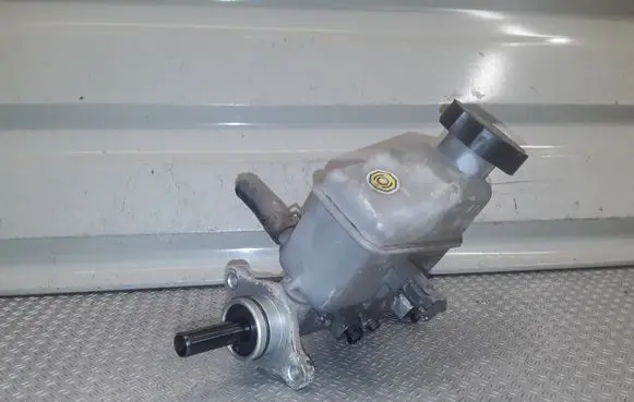 KIA Ceed Master brake cylinder 