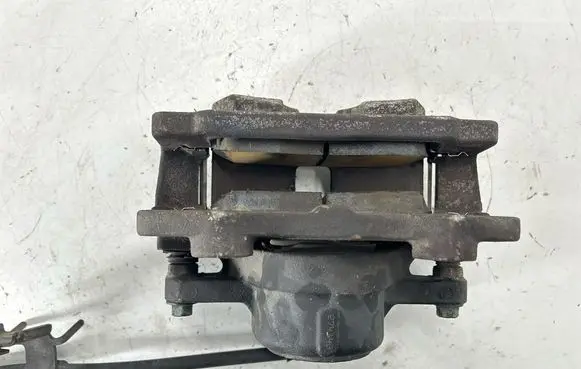 Dodge Charger Front brake caliper 68243629AB P68243629AB