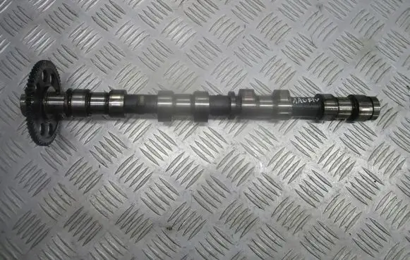 Toyota Avensis T250 Camshaft 