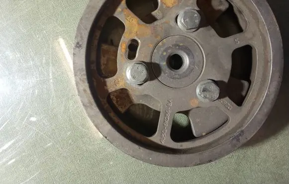 Nissan Patrol Y61 Camshaft pulley/ VANOS 4U3Q6K286BA