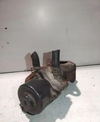 Nissan Primera EGR valve