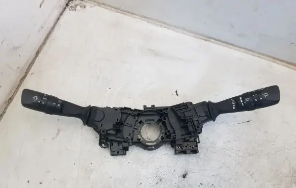 Toyota Auris E180 Indicator stalk 17F849 02740