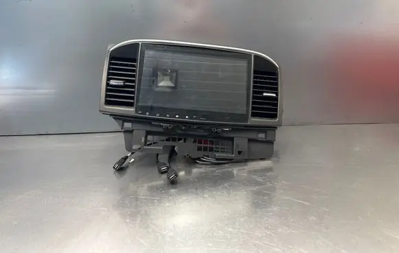 Mitsubishi Lancer X Radio/CD/DVD/GPS head unit