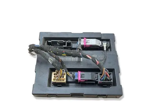 Audi A4 S4 B8 8K Comfort/convenience module 5DK00901830 8K0907064C