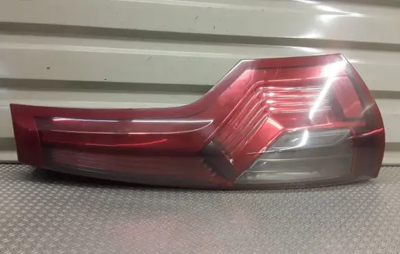 Citroen C4 I Picasso Rear/tail lights 00946602