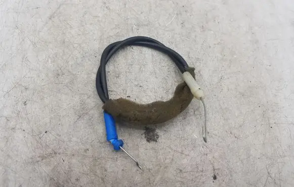 Toyota Corolla Verso AR10 Front door cable line NOCODE