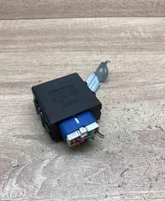 Toyota Yaris Other control units/modules 8264212050 0617004240