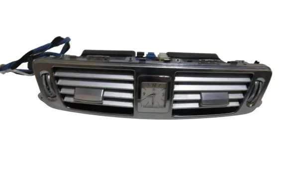 Mercedes-Benz CLS C218 X218 Dash center air vent grill A2188300054