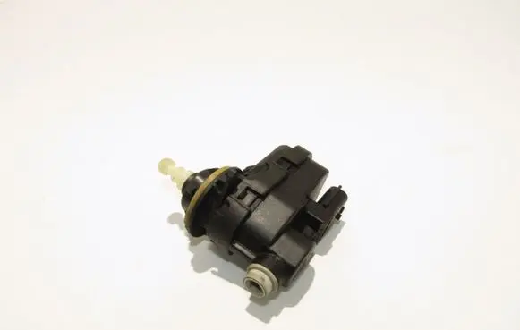 Peugeot 3008 I Headlight level adjustment motor 89037159