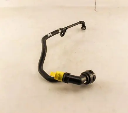 Mercedes-Benz GLE W167 Engine coolant pipe/hose A2562030200