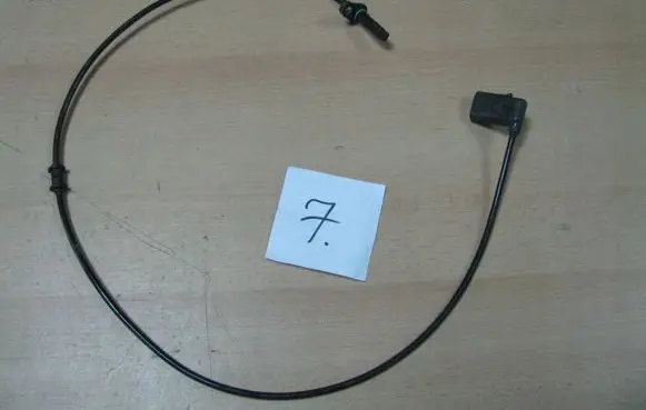 Mercedes-Benz C W205 ABS rear brake sensor A2059058503
