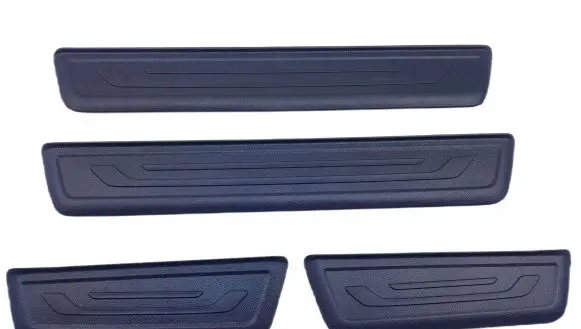KIA Sportage sill trim set (inner) 858733U010