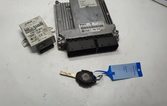 BMW 3 E46 Engine ECU kit and lock set 7789572 13617789572 7793443