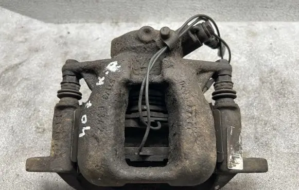 Peugeot 407 Front brake caliper