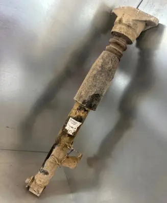 Audi A6 S6 C6 4F Rear shock absorber/damper 4F0616031K 23505101