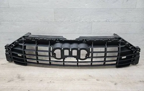 Audi Q3 F3 Front grill 83A853692A