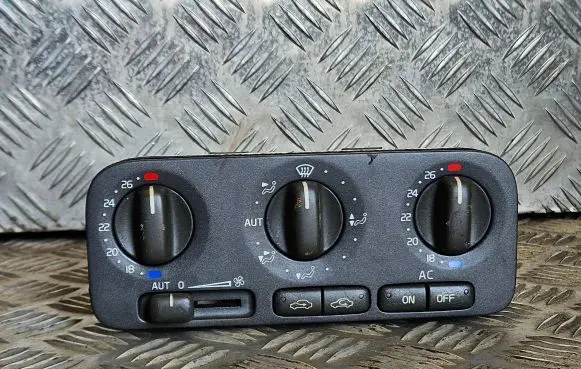 Volvo S70 V70 V70 XC Climate control unit 1171799
