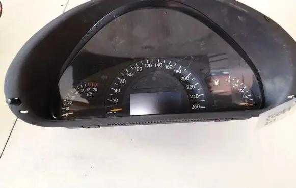 Mercedes-Benz C W203 Speedometer (instrument cluster) 87001411