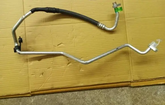 Peugeot 207 Air conditioning (A/C) pipe/hose 9680614680