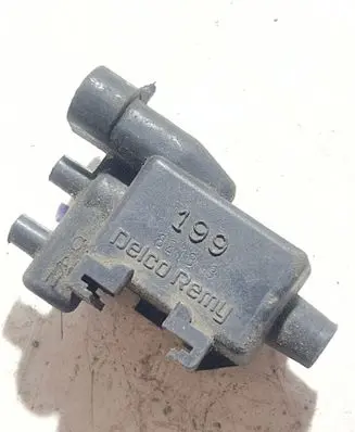 Opel Zafira A Valve vacuum 82133