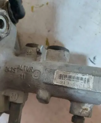 Audi A4 S4 B5 8D Brake booster 4B3612105